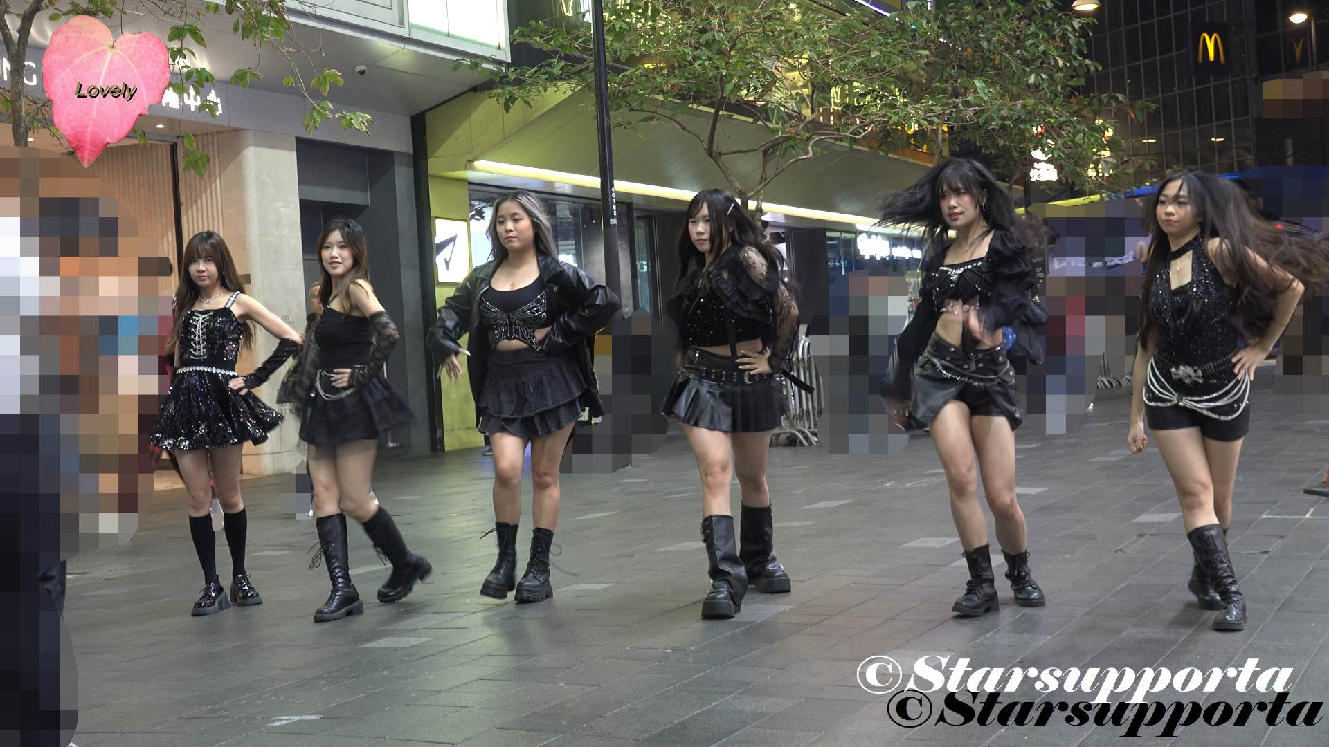 20260212 KPOP dance @ 香港銅鑼灣H&M對出